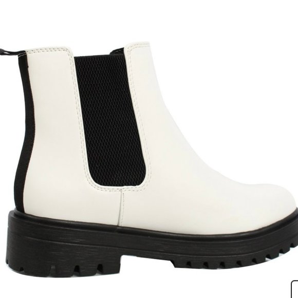 White Chelsea Boots - Picture 3 of 5